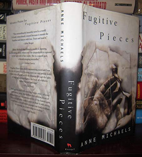 Beispielbild für Fugitive Pieces zum Verkauf von Discover Books