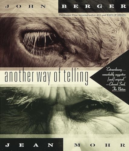 9780679737247: Another Way of Telling (Vintage International)