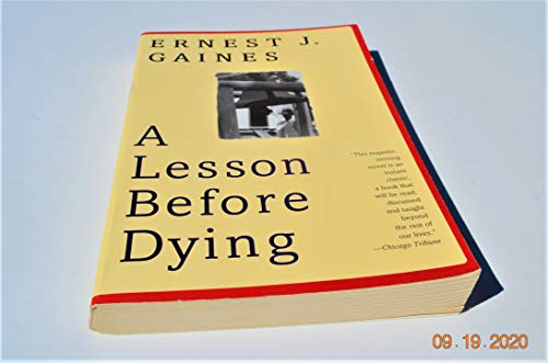 Imagen de archivo de A Lesson Before Dying (Oprahs Book Club) a la venta por Hawking Books