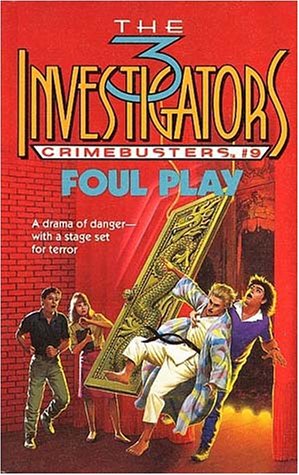 9780679900900: Foul Play (Three Investigators Crimebusters)