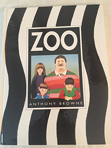 Imagen de archivo de Zoo a la venta por ThriftBooks-Dallas