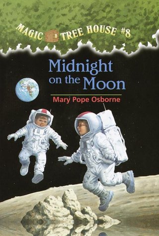 Magic Tree House #8: Midnight on the Moon (A Stepping Stone Book(TM)) (9780679963745) by Osborne, Mary Pope