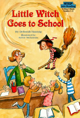 9780679987383: Little Witch Goes to School (Step into Reading)
