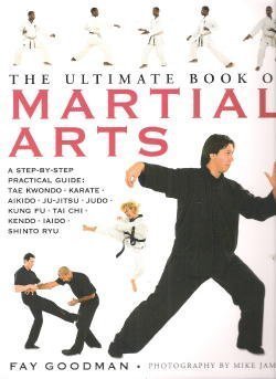 9780681458376: The Ultimate Book of Martial Arts