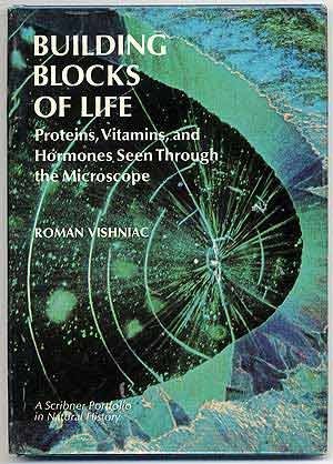 Imagen de archivo de Building blocks of life; proteins, vitamins, and hormones: Seen through the microscope a la venta por ThriftBooks-Dallas