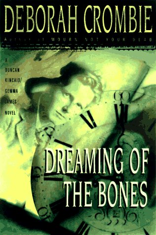 9780684801414: Dreaming of the Bones