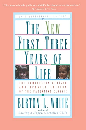 Imagen de archivo de New First Three Years of Life: Completely Revised and Updated a la venta por SecondSale
