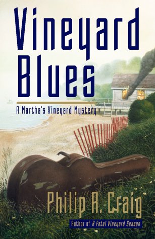 Imagen de archivo de Vineyard Blues : A Martha's Vineyard Mystery a la venta por Front Cover Books