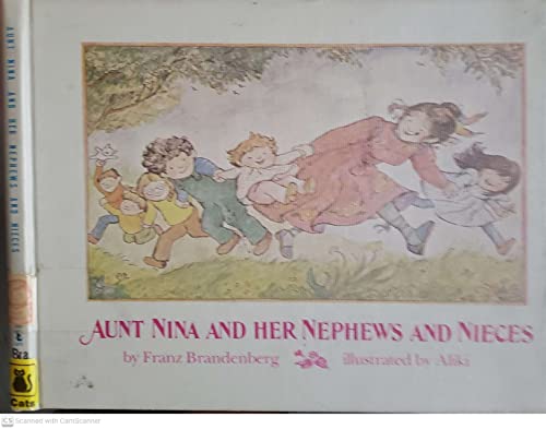 Beispielbild fr Aunt Nina and Her Nephews and Nieces zum Verkauf von Library House Internet Sales