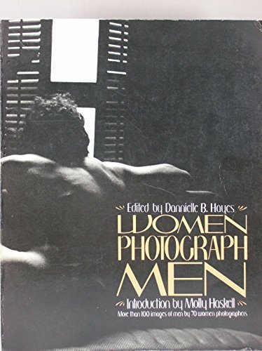 Imagen de archivo de Women Photograph Men a la venta por Once Upon A Time Books