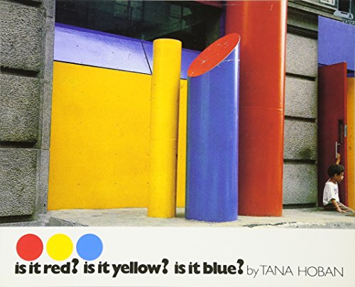 9780688070342: Is It Red? Is It Yellow? Is It Blue?