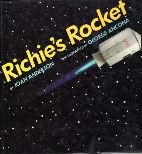 Imagen de archivo de Richie's Rocket a la venta por Court Street Books/TVP Properties, Inc.