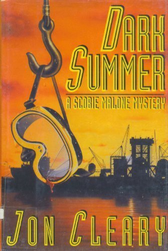 Beispielbild fr Dark Summer zum Verkauf von Better World Books