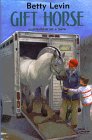 Beispielbild fr Gift Horse zum Verkauf von ThriftBooks-Atlanta