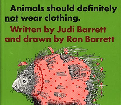 9780689205927: Animals Should Definitely Not Wear Clothing