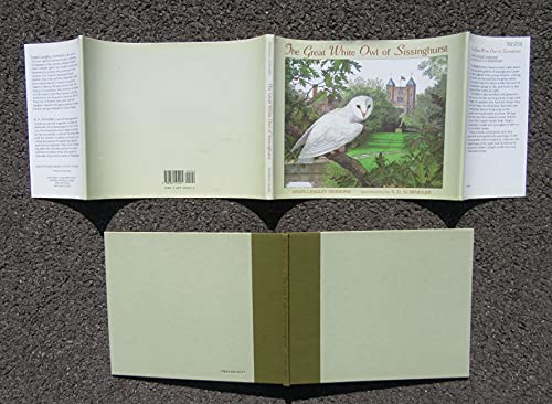 Beispielbild fr The Great White Owl of Sissinghurst zum Verkauf von HPB-Emerald