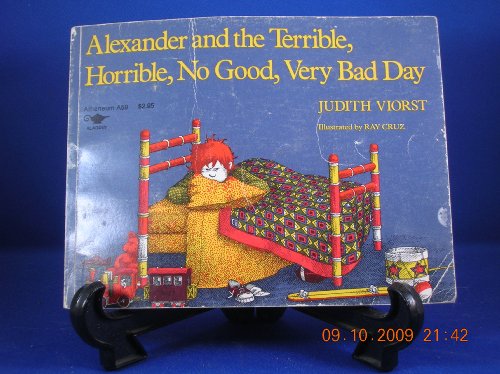 Imagen de archivo de Alexander and the Terrible, Horrible, No Good, Very Bad Day a la venta por Better World Books