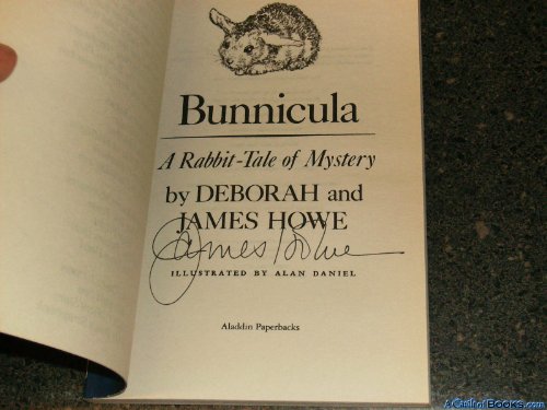 Beispielbild fr Bunnicula : A Rabbit-Tale of Mystery zum Verkauf von Better World Books