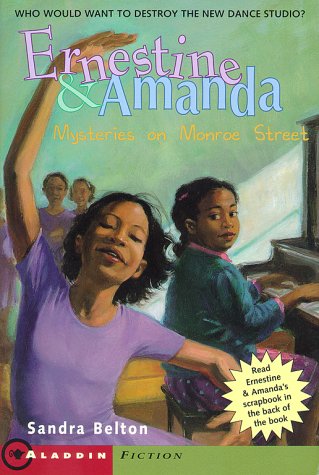 9780689816628: Ernestine & Amanda: Mysteries on Monroe Street
