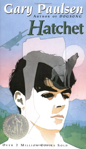 Imagen de archivo de Hatchet a la venta por BookHolders