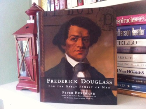 Imagen de archivo de Frederick Douglass : For the Great Family of Man a la venta por Better World Books: West