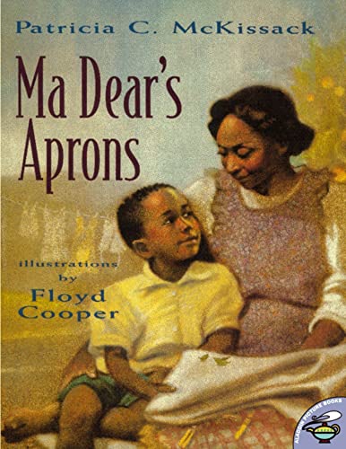 9780689832628: Ma Dear's Aprons (Anne Schwartz Books)