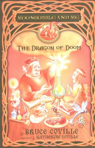 Imagen de archivo de The Dragon of Doom (Moongobble and Me) a la venta por Gulf Coast Books