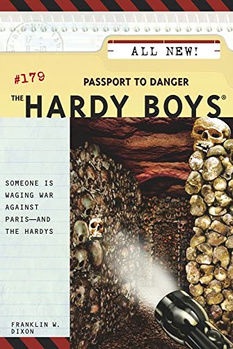 9780689857799: The Hardy Boys #179: Passport to Danger