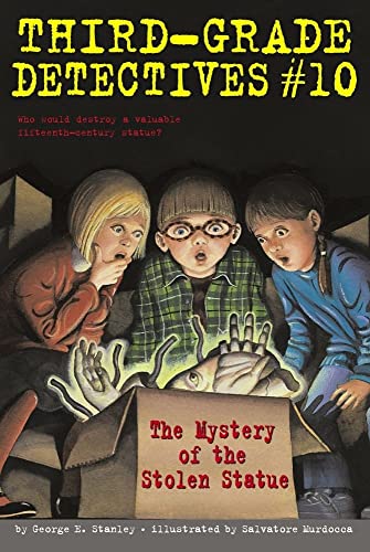9780689864919: The Mystery of the Stolen Statue: 10 (Third Grade Detectives)