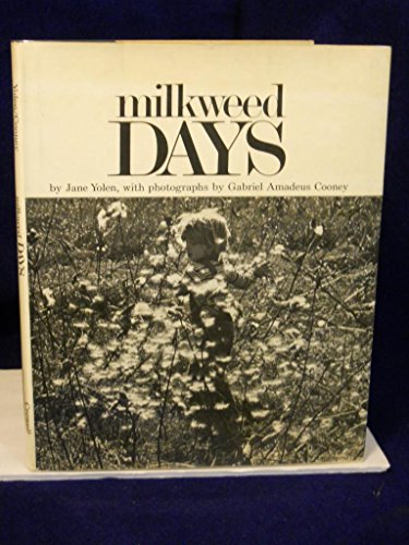 Beispielbild fr Milkweed Days zum Verkauf von Wonder Book