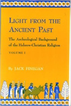 Imagen de archivo de Light From the Ancient Past: The Archeological Background of the Hebrew-Christian Religion Volume I a la venta por Faith In Print