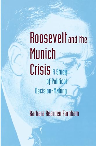 Beispielbild fr Roosevelt and the Munich Crisis zum Verkauf von Blackwell's