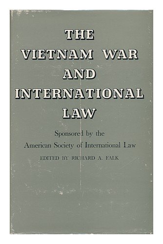 Imagen de archivo de The Vietnam War and International Law, Volume 2 a la venta por Better World Books: West