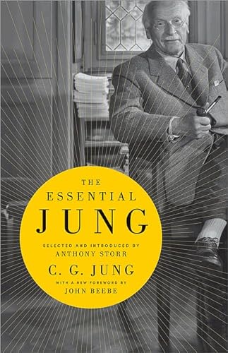 Imagen de archivo de The Essential Jung: Selected and introduced by Anthony Storr a la venta por GoodwillNI