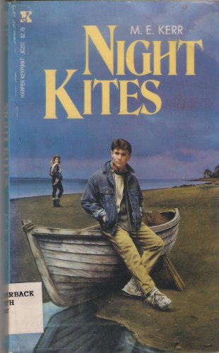 9780694056163: Night Kites (Harper Keypoint Book)