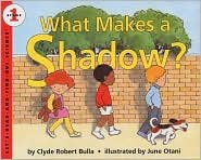 9780694700813: What Makes a Shadow? Book and Tape: What Makes a Shadow? Book and Tape (Let'S-Read-And-Find-Out Science Book and Cassette)