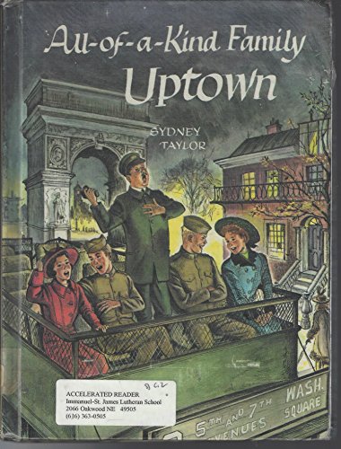 9780695802851: All-Of-A-Kind Family Uptown