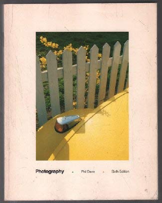 Imagen de archivo de Photography a la venta por Wonder Book