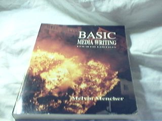 Imagen de archivo de Basic Media Writing a la venta por Wonder Book