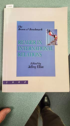 9780697151445: The Brown and Benchmark Reader in International Relations, 1992