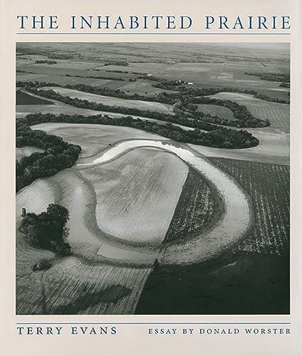 9780700609086: The Inhabited Prairie