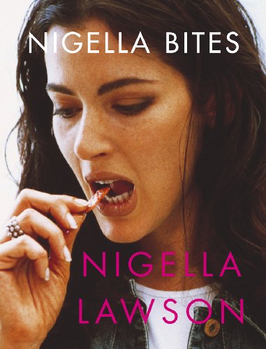9780701181352: Nigella Bites