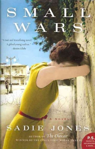 Beispielbild fr SMALL WARS By Jones, Sadie (Author) Paperback on 01-Jan-2011 zum Verkauf von AwesomeBooks