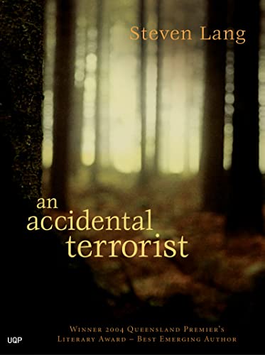 9780702235207: An Accidental Terrorist