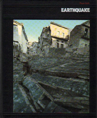 Imagen de archivo de Earthquake (Planet Earth) a la venta por Irish Booksellers