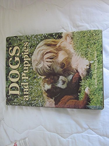 Beispielbild fr Dogs & Puppies zum Verkauf von Better World Books