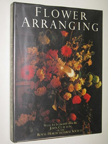 Imagen de archivo de Flower Arranging a la venta por Better World Books: West