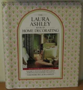 Imagen de archivo de Laura Ashley" Book of Home Decorating a la venta por Once Upon A Time Books