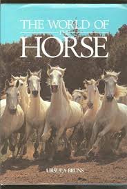 9780706426892: World Of The Horse