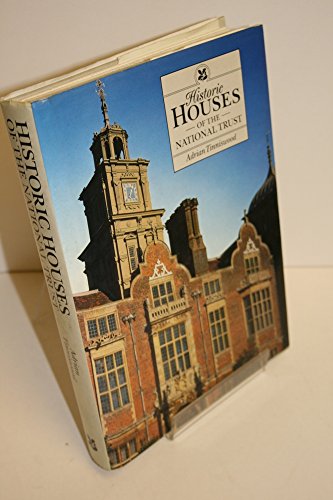 Beispielbild fr Historic Houses of the National Trust zum Verkauf von WorldofBooks